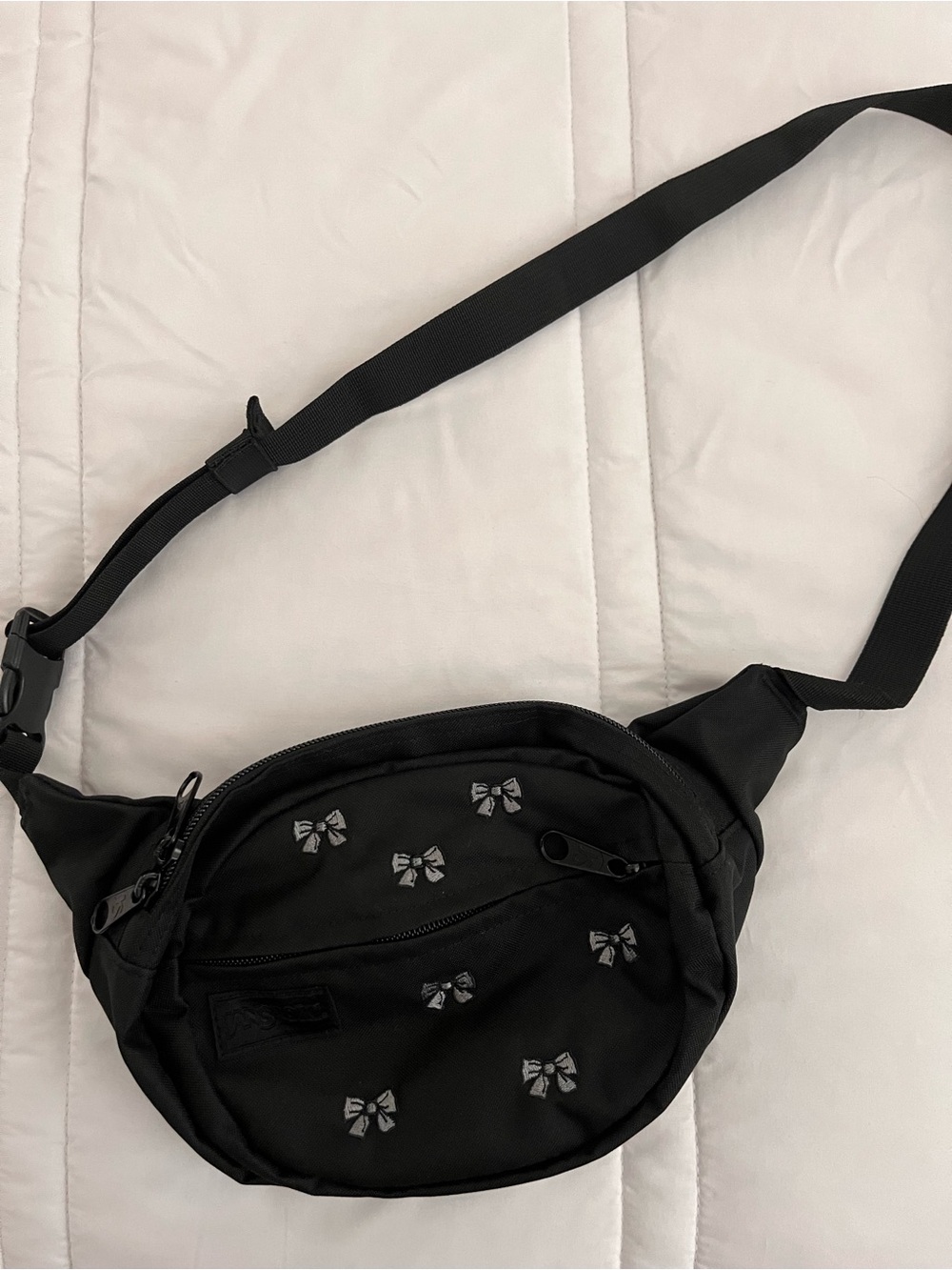 Jansport Black Fanny pack Bow Accent Waist Bag